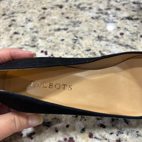 Talbots Black Suede Kitten Heel Pump With Ponyhair Cow Print Bow Size 6.5M - Picture 4 of 10